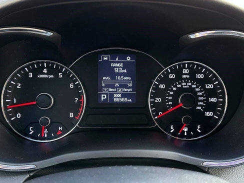 Used 2015 Kia Forte EX image 18