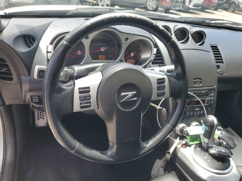 Used 2006 Nissan 350Z Touring image 11