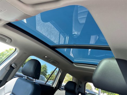 Used 2021 Volkswagen Atlas SEL Premium image 26