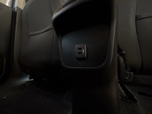 Used 2020 Chevrolet Equinox LT image 44