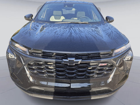 Used 2024 Chevrolet Trax RS w/ Sunroof Package image 9