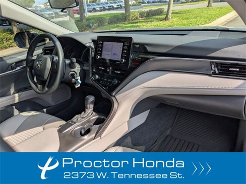 Used 2023 Toyota Camry SE image 38