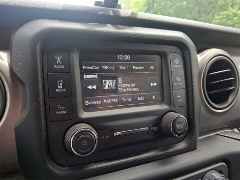 Used 2020 Jeep Wrangler Unlimited Sport image 16