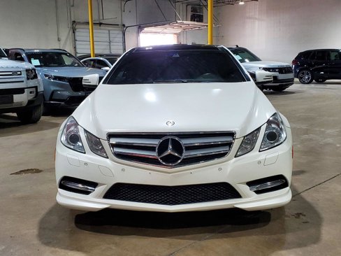 Used 2013 Mercedes-Benz E 550 Coupe image 2