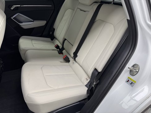 Used 2022 Audi Q3 2.0T Premium image 55