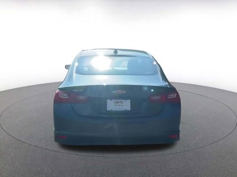 Used 2024 Chevrolet Malibu LT image 16