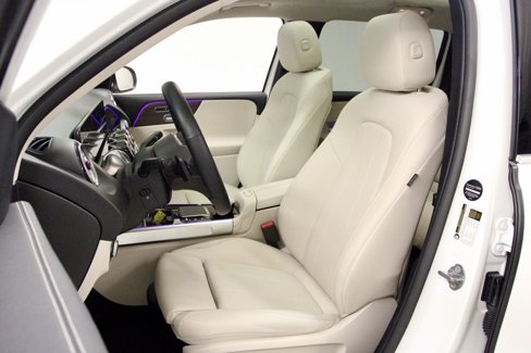 Used 2023 Mercedes-Benz GLB 250 4MATIC image 19