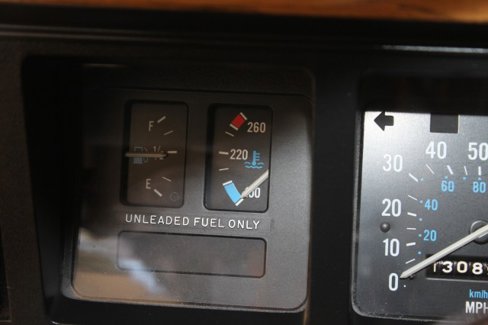 Used 1989 Jeep Grand Wagoneer image 78