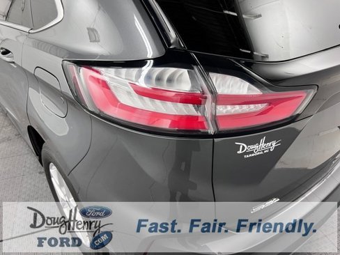 Used 2023 Ford Edge SEL image 12