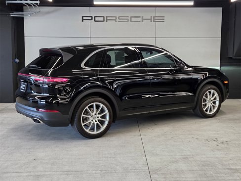 Certified 2023 Porsche Cayenne image 6