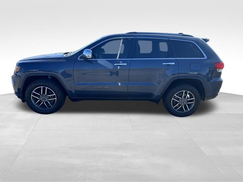 Used 2019 Jeep Grand Cherokee Limited w/ Luxury Group II image 2