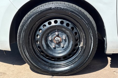Used 2013 Nissan Leaf S w/ Charger Pkg image 31