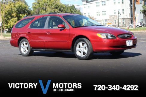 Used 2001 Ford Taurus SE image 1