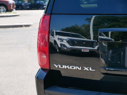 Used 2014 GMC Yukon XL SLT image 7
