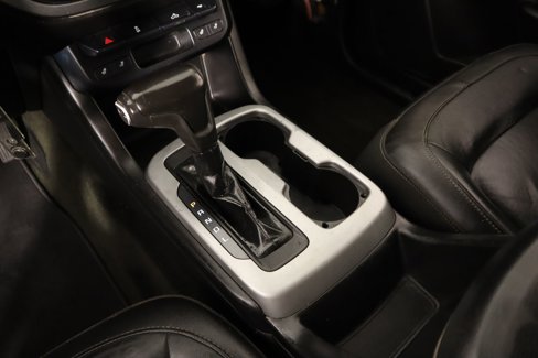 Used 2018 Chevrolet Colorado LT w/ Luxury Package, Chrome image 8
