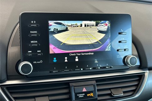 Used 2020 Honda Accord LX image 15