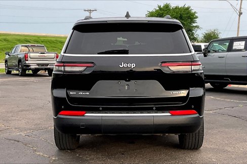 Used 2021 Jeep Grand Cherokee L Limited image 4