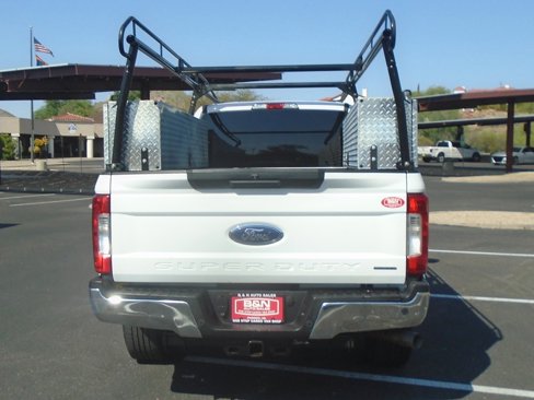 Used 2017 Ford F250 XLT image 4