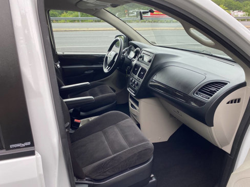 Used 2014 Dodge Grand Caravan SE w/ Quick Order Package 29E SE image 13