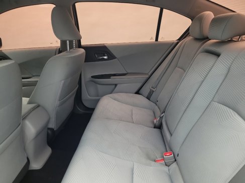 Used 2016 Honda Accord LX image 18