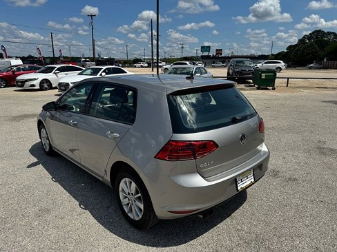 Used 2015 Volkswagen Golf S image 7