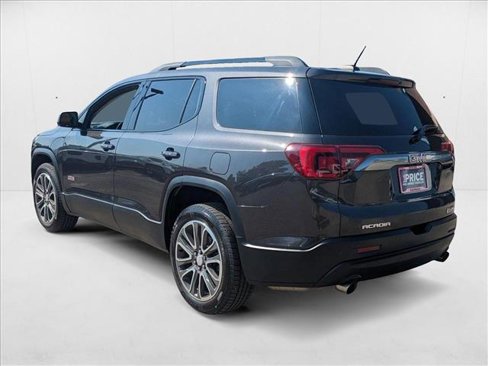 Used 2017 GMC Acadia SLT image 3