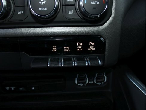 Used 2019 RAM 1500 Big Horn image 20