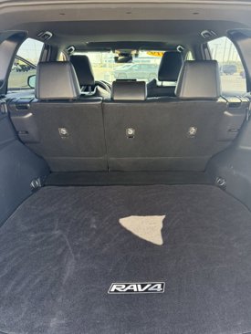 Used 2019 Toyota RAV4 XSE image 15
