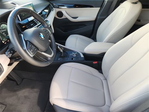 Used 2020 BMW X1 sDrive28i image 14
