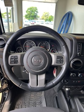 Used 2017 Jeep Wrangler Sport image 18