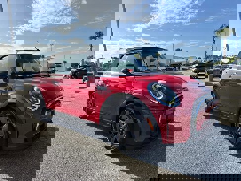 Used 2022 MINI Cooper Convertible w/ Signature Upholstery Package image 2
