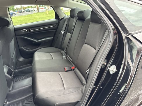 Used 2018 Honda Accord LX image 22