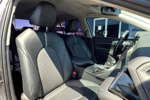 Used 2020 Toyota Camry SE image 15