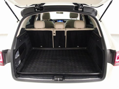 Used 2020 Mercedes-Benz GLC 300 4MATIC image 25