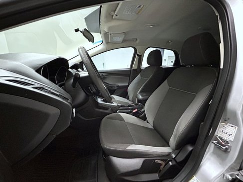Used 2012 Ford Focus SE image 10