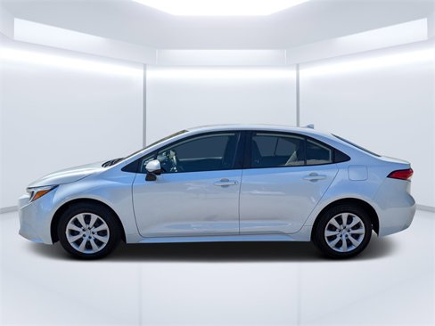 Used 2024 Toyota Corolla LE image 6