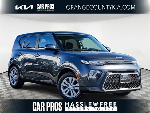 Used 2022 Kia Soul LX image 1