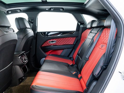 Certified 2022 Bentley Bentayga image 24