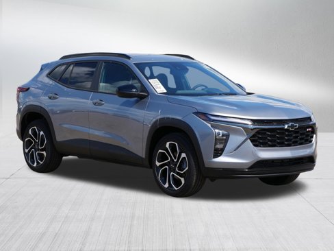 New 2025 Chevrolet Trax RS w/ Sunroof Package image 7