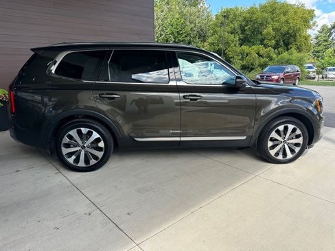 Used 2020 Kia Telluride EX w/ EX Premium Package image 8