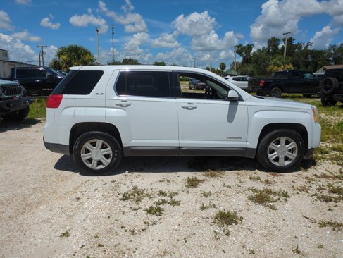 Used 2015 GMC Terrain SLE image 3