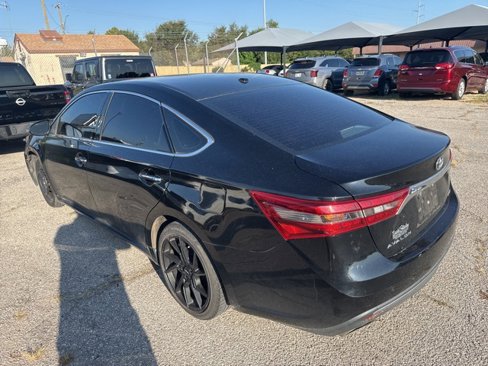 Used 2018 Toyota Avalon XLE image 5