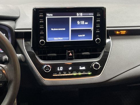 Used 2020 Toyota Corolla LE image 31