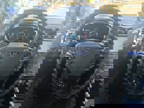 Used 2020 Ford Fusion SE image 16