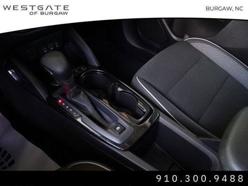 Used 2022 Chevrolet TrailBlazer LT image 29