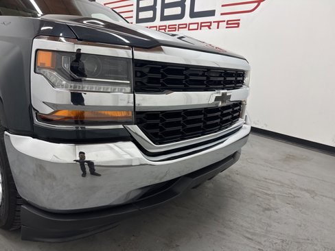 Used 2019 Chevrolet Silverado 1500 LT image 2