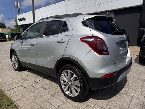 Used 2020 Buick Encore Preferred w/ Safety Package image 8