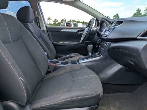Used 2016 Nissan Sentra S image 29
