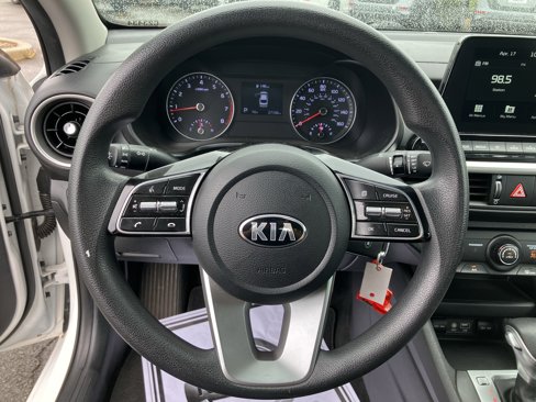 Used 2021 Kia Forte LXS image 8