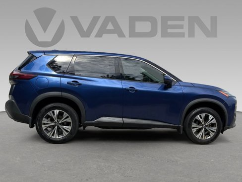 Used 2021 Nissan Rogue SV image 4